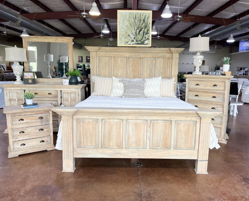 Picture of FELGATE QUEEN BEDROOM SET